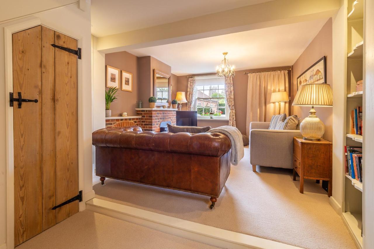 Immaculate Luxury Retreat In Pretty Village With Great Pubs - Box Valley Cottage Stoke-by-Nayland Exterior photo